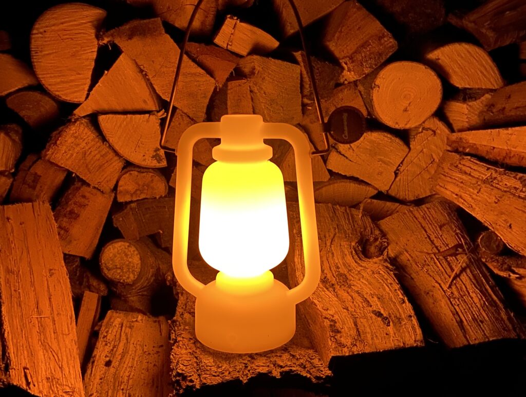 Caravanity Storm Lamp